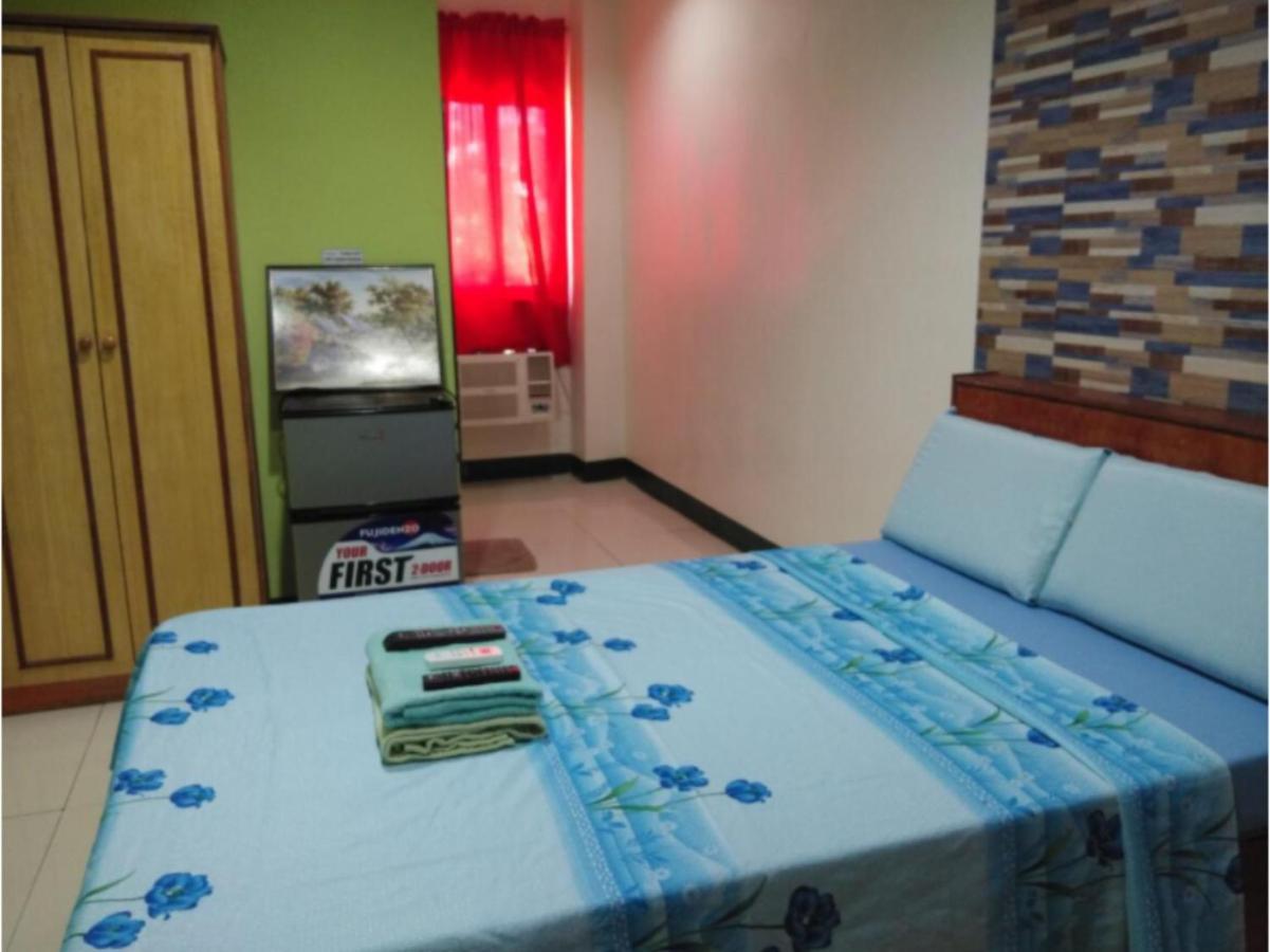Aosmec Square Hotel Мактан Екстериор снимка
