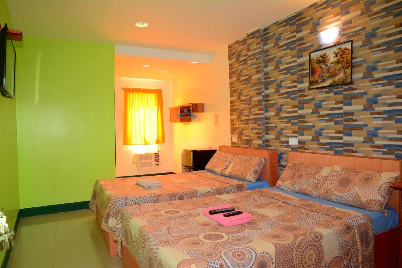 Aosmec Square Hotel Мактан Екстериор снимка