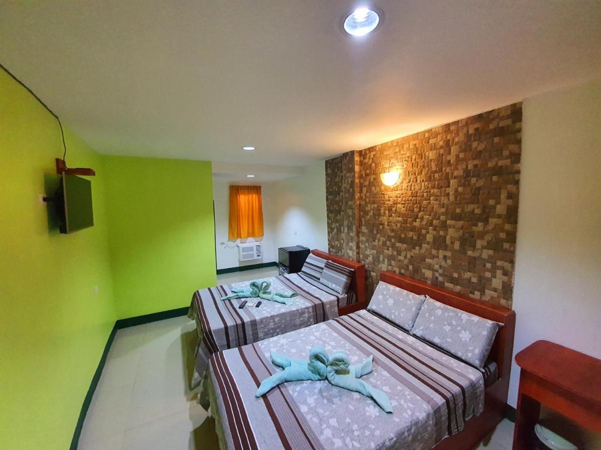Aosmec Square Hotel Мактан Екстериор снимка
