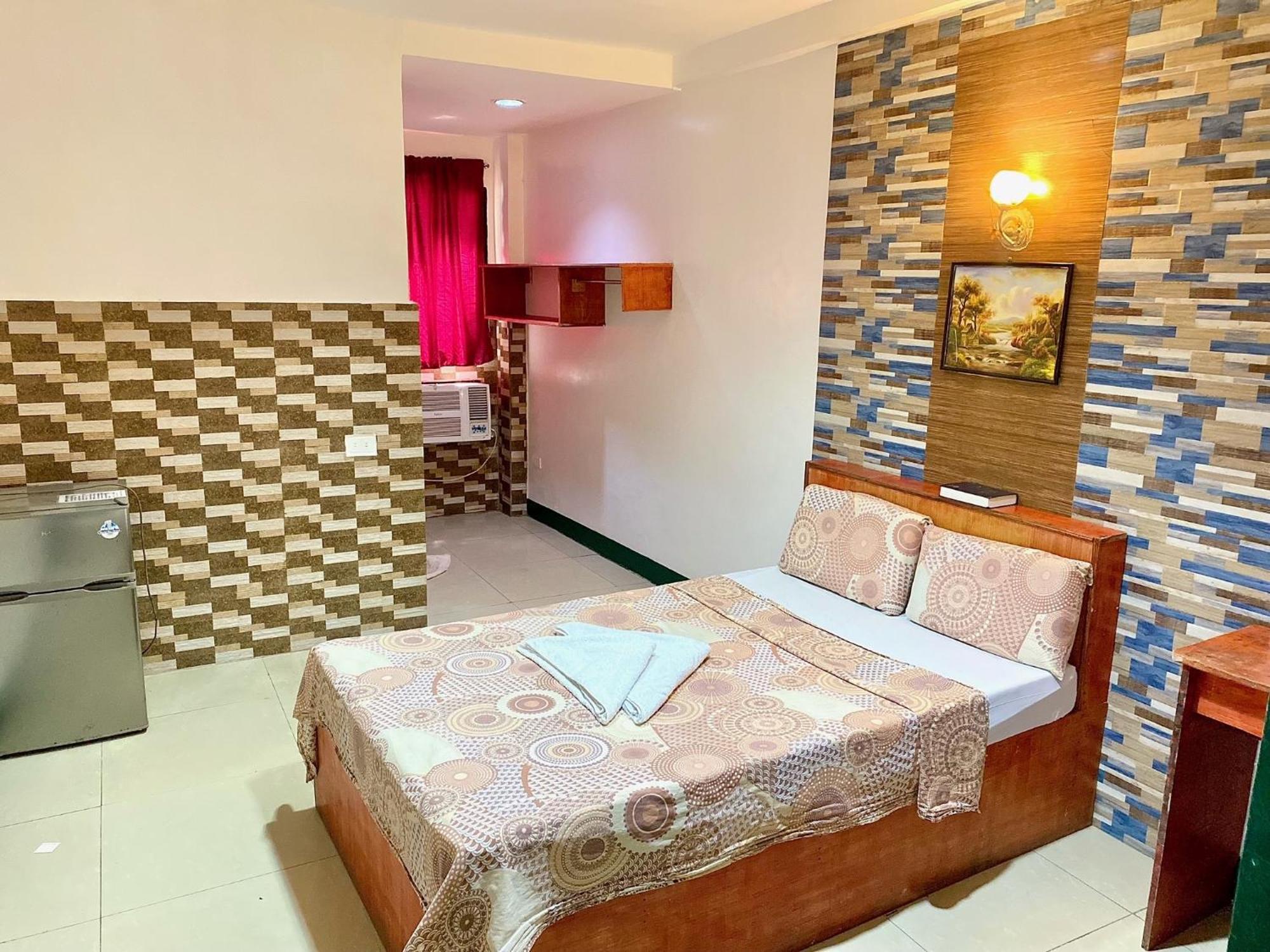 Aosmec Square Hotel Мактан Екстериор снимка